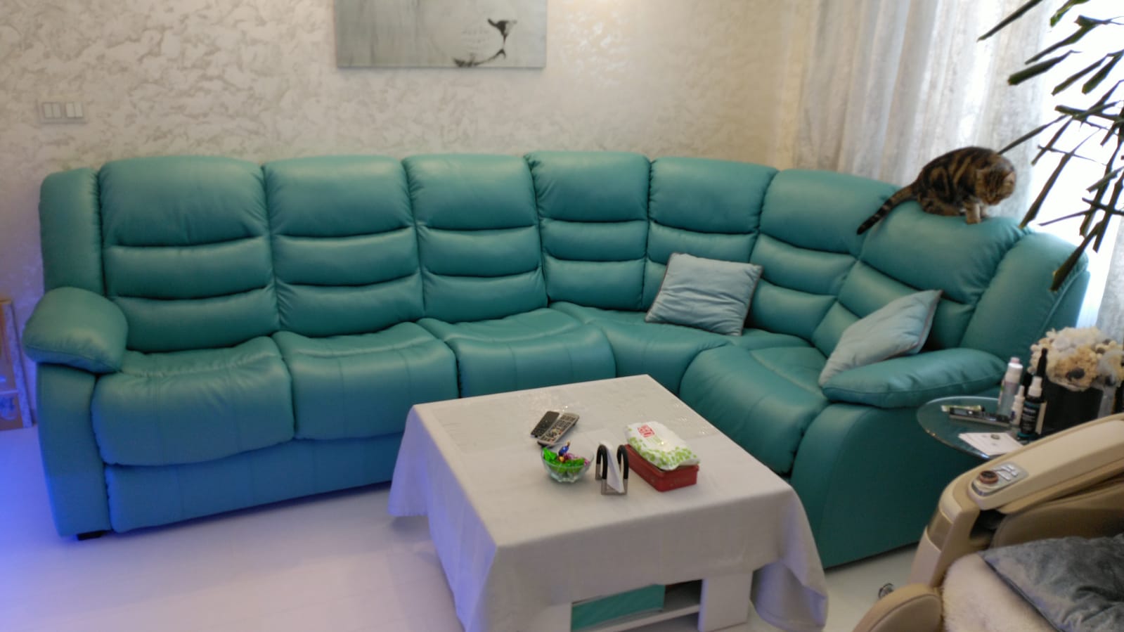 Перетяжка дивана на дому. Малино